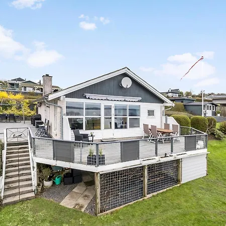 度假居 3 Bedroom Cozy In *