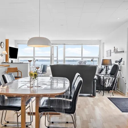 3 Bedroom Cozy In 奥本罗